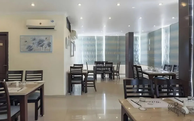 Hotel Amrapali
