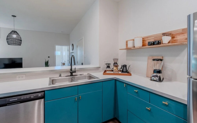 Abode Dallas - The Cedars Downtown