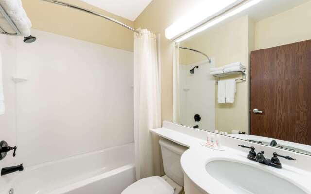 Microtel Inn and Suites Eagle Pass