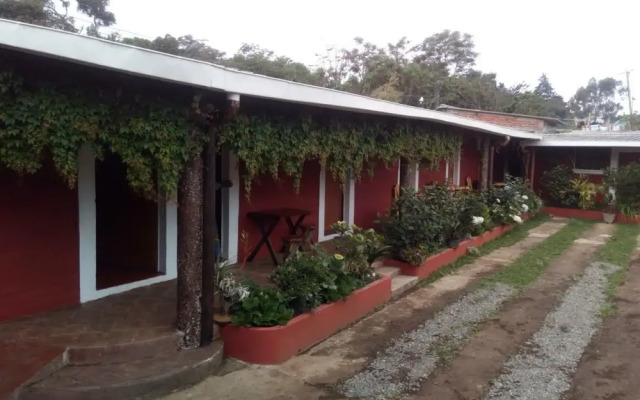 Hostal Vivero Las Flores