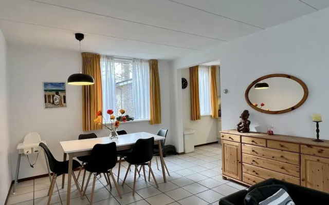 Holiday Bungalow With Wifi Near Beach