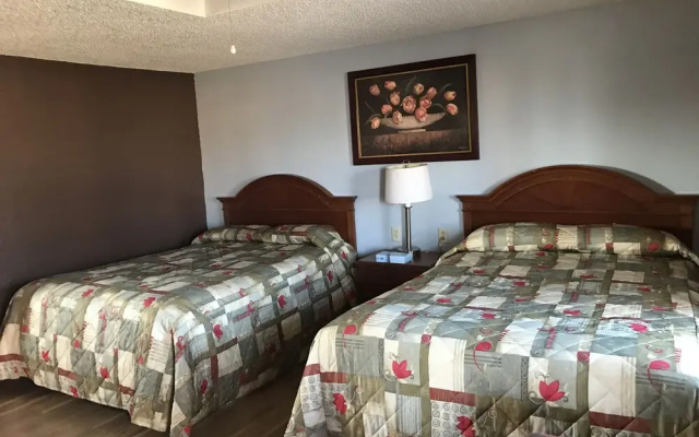 C & H Motel