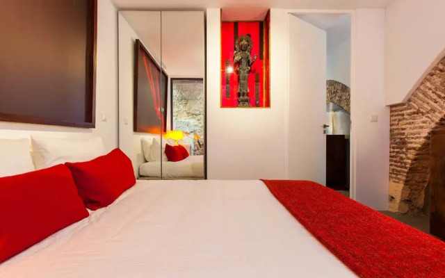 The Old Stables Chiado Apartments