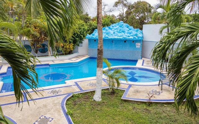 OYO Hotel Marías,Aeropuerto Internacional de Chetumal