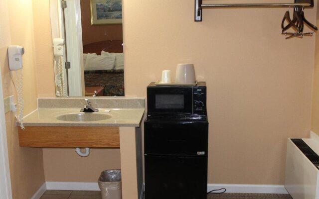 Budget Inn of Lynchburg and Bedford