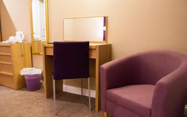 Gwesty Minffordd Hotel