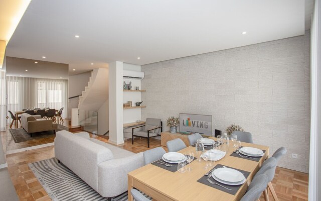 Liiiving in Porto - Design Bright House