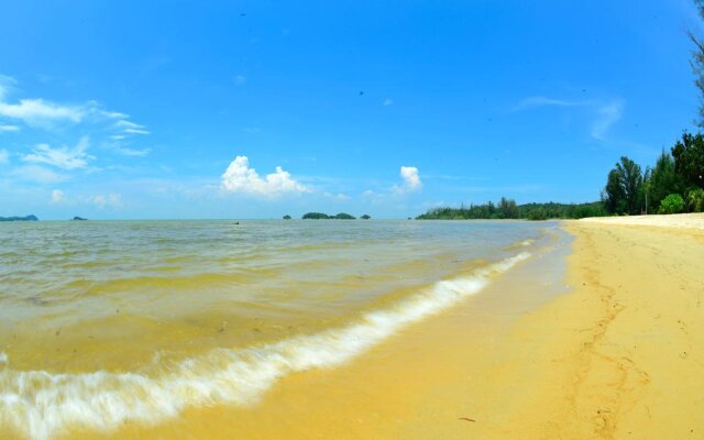 Pantai Indah Lagoi Bintan