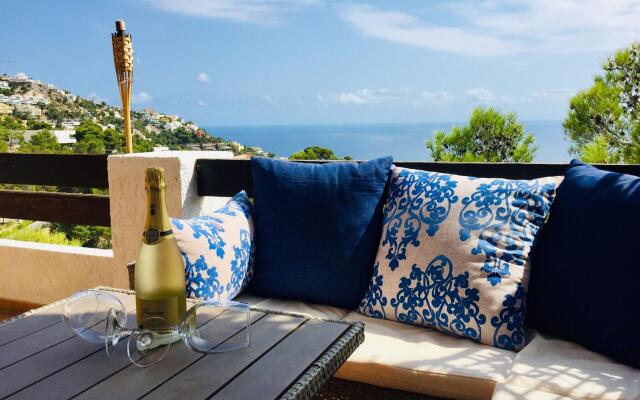 Beautiful Holiday Home in Altea Hills with Sea Views