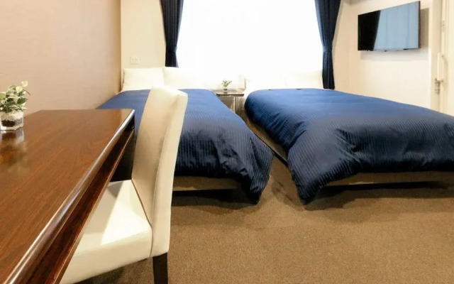 Livemax Kayabacho Hotel 