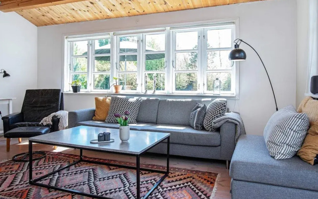 8 Person Holiday Home in Vaeggerlose