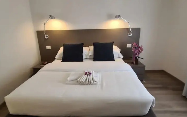 Vecchia Riva Guest House