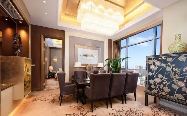 Crowne Plaza Xiangyang