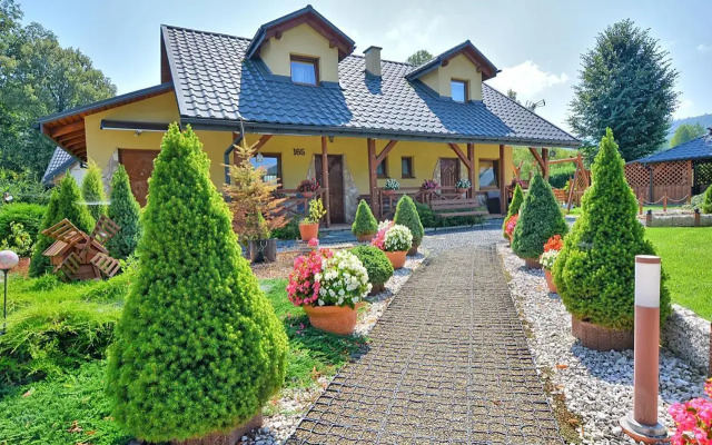 Całoroczne domki apartamentowe "Pod lipą" Izabela Konopelska