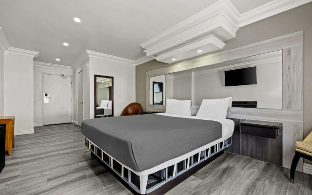 Rodeway Inn