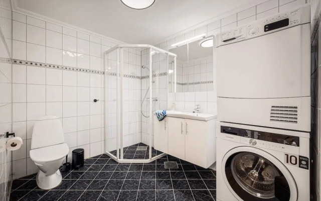 Rosen Apartment
