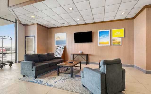 Days Inn by Wyndham Madisonville