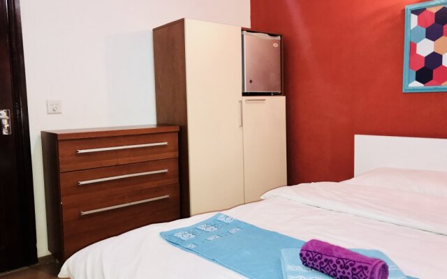 Check-in hostel (Baku Yard)
