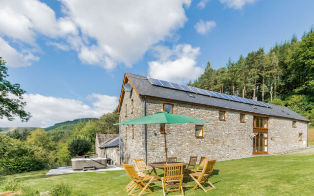 Holiday Home Llety y Coed