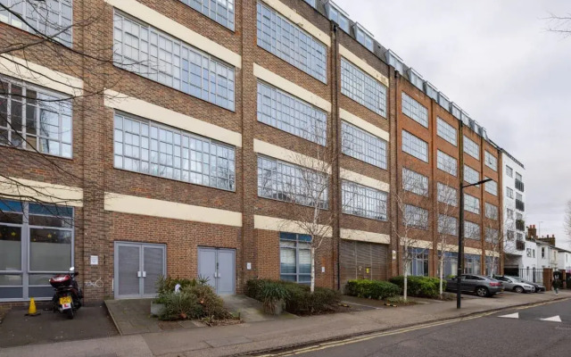The Camberwell Loft - Captivating 2bdr Flat