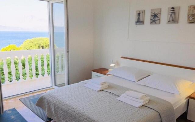 Gojko - 50 m from the beach - A2(6)