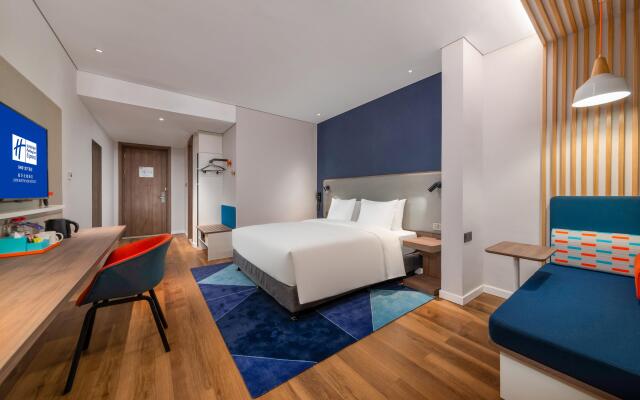 Holiday Inn Express Linyi North New District, an IHG Hotel