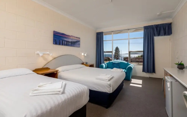 Blue Seas Motel