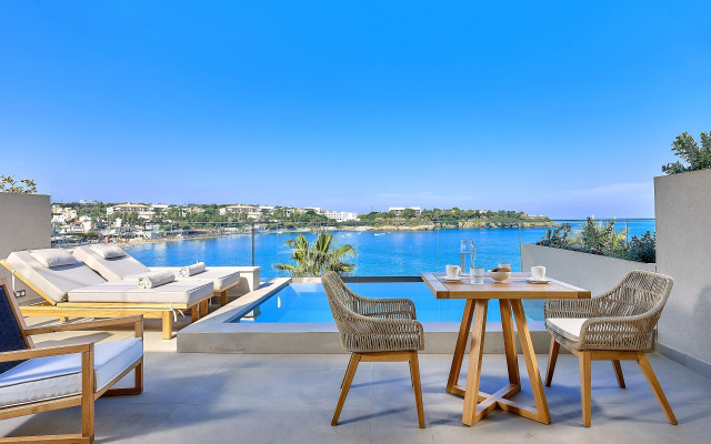 Castello Infinity Suites - Adults Only