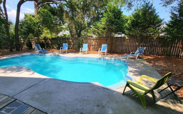 210 Eagles Nest Lane