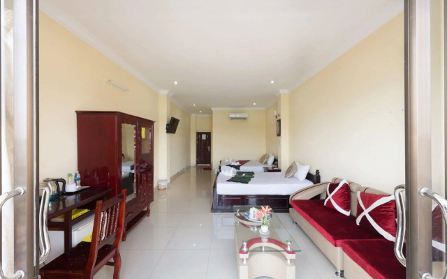 4 Rivers Hotel