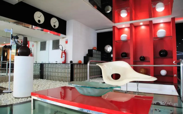 Da Vinci Hotel & Conventions by Easy Hotéis