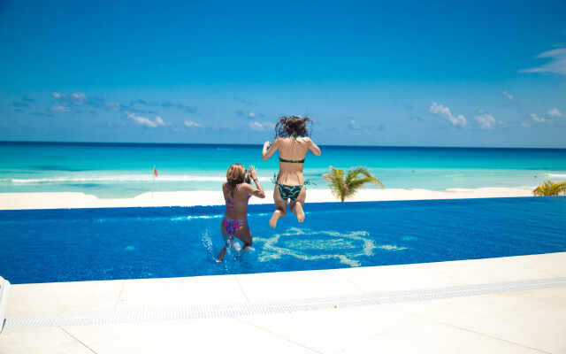 Ocean Dream Cancun by GuruHotel