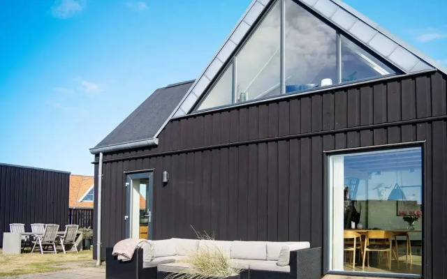 Picturesque Holiday Home in Struer near Sea