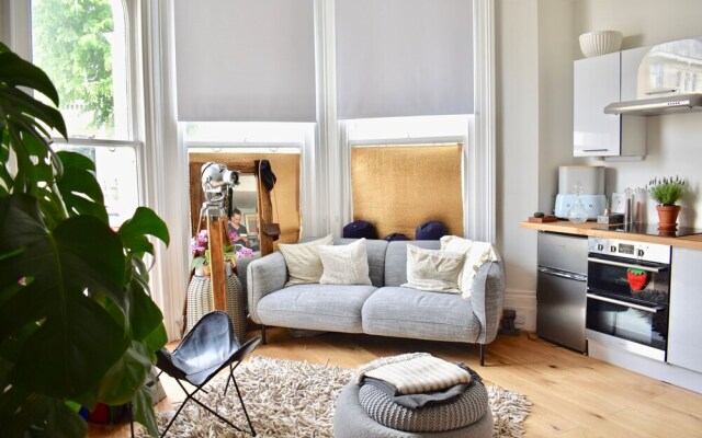 Studio Next To Brighton Seafront
