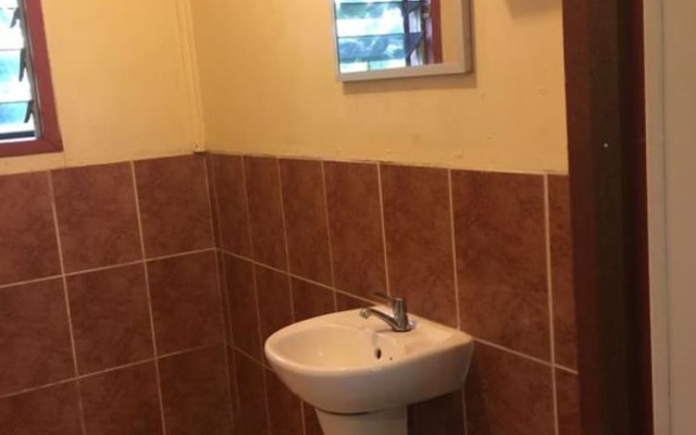 Sukau Backpackers B&B