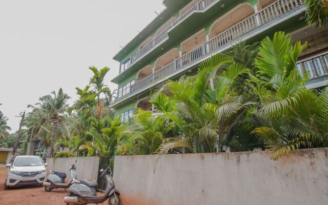 Oyo 14021 Home 1bhk with Garden Morjim Beach