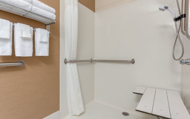 Fairfield Inn & Suites Stevens Point