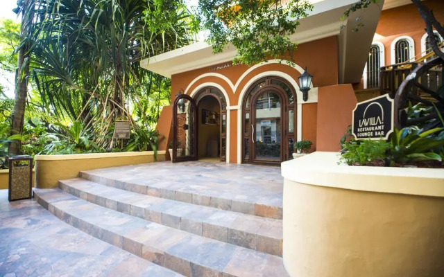 Royal Oasis