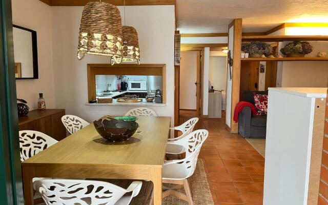 California Beach Apartment by Trip2Portugal