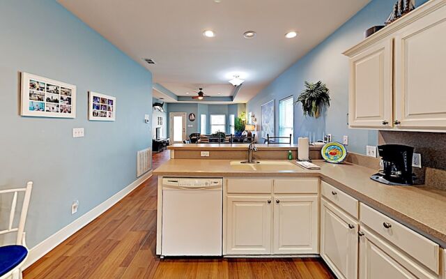 Spinnaker House - Four Bedroom Home