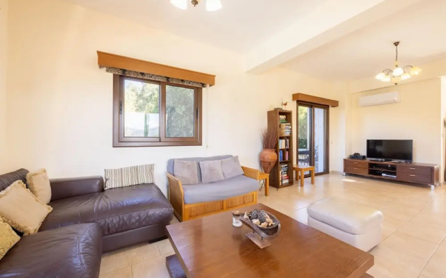 Villa Kambos Ena in Polis
