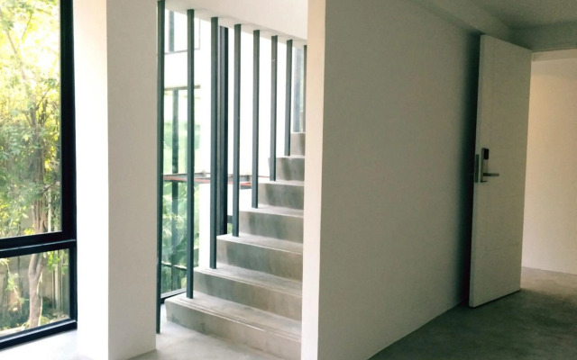Rezt Bangkok - Hostel