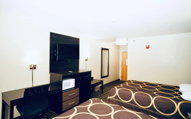 Super 8 by Wyndham Crossville TN