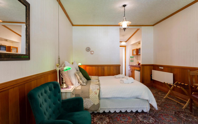 Settlers Cottage Motel – Guest Rooms – Arrowtown