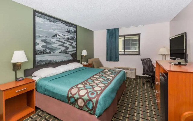 Super 8 Osceola Ia