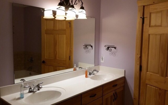 Minocqua Lake Unit B7 3 Bedroom Condo