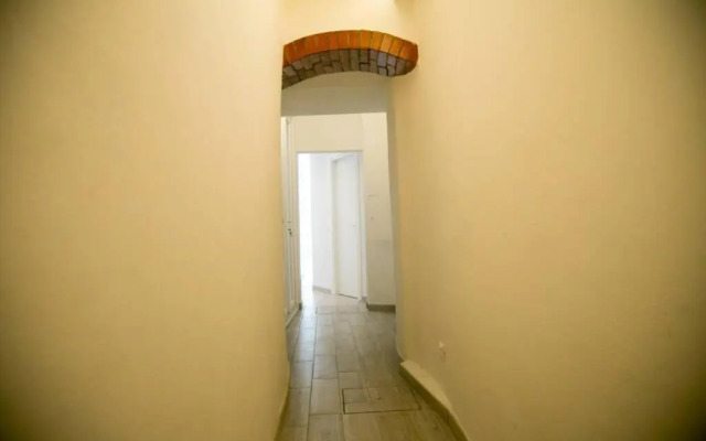 Giripaso Apartment