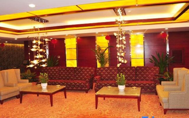 New Cozy Harbour Hotel