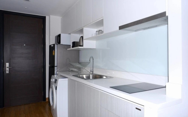 New Condo Nimman Area Close To Maya Mall, Pool