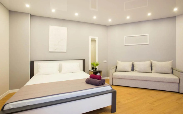 New studio in the city center - Mayakovskogo str. 5-2